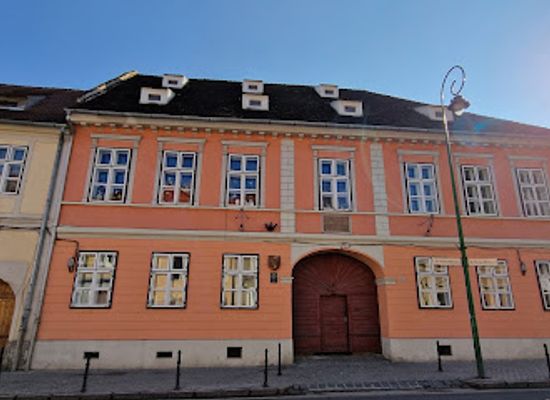 romania/brasov/landmark/johannes-honterus-house