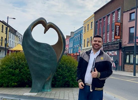 ireland/county-louth/landmark/heart-space-statue