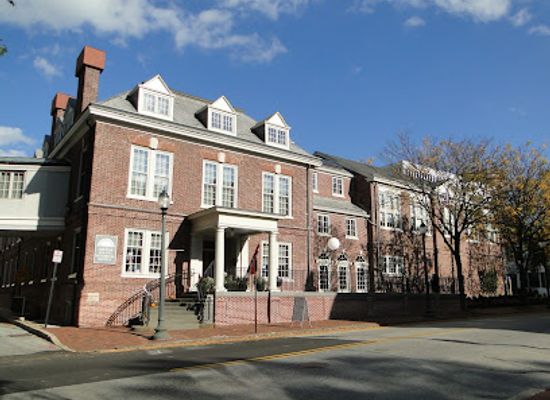 pennsylvania/great-valley/landmark/chester-county-history-center