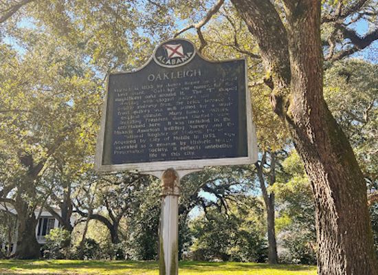 alabama/mobile/historic-district/landmark/oakleigh-historic-district