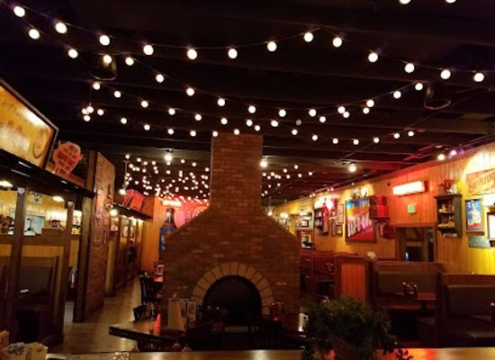 colorado/grand-junction/landmark/famous-dave-s-bar-b-que