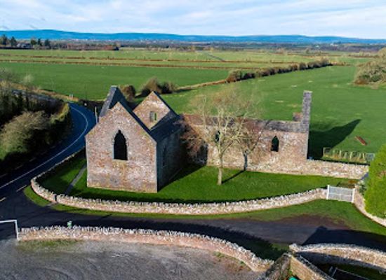 ireland/county-laois/landmark/aghaboe-abbey