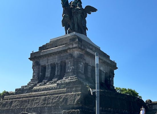 germany/koblenz/deutsches-eck/landmark/peter-altmeier-denkmal