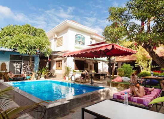 vietnam/south-central-coast/landmark/heliport-hostel