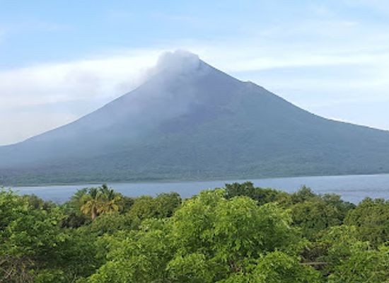 nicaragua/granada-plains/landmark/ruins-of-old-leon