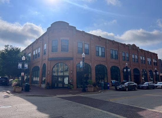 illinois/elgin/landmark/elgin-arts-space-lofts