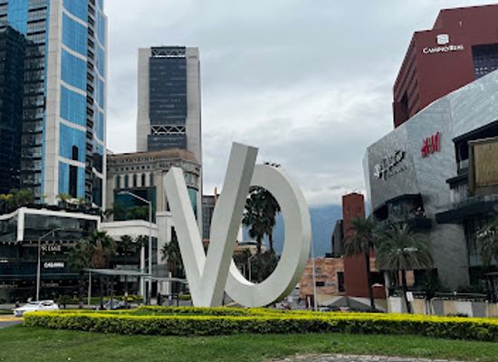 mexico/monterrey/valle-oriente/landmark/monumento-valle-oriente-zona-elite