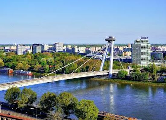 slovakia/bratislava/landmark/most-snp