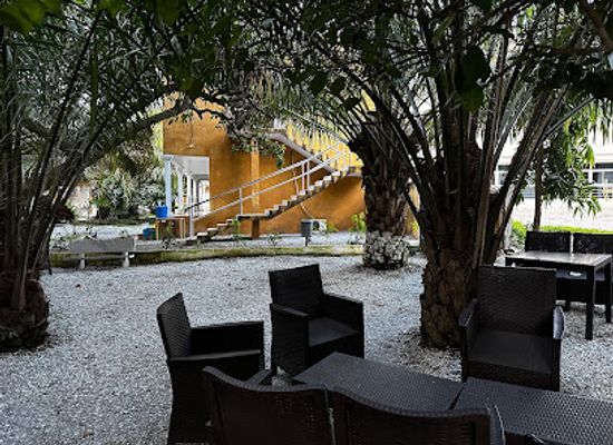cote-d-ivoire/yamoussoukro-autonomous-district/landmark/hotel-le-rocher