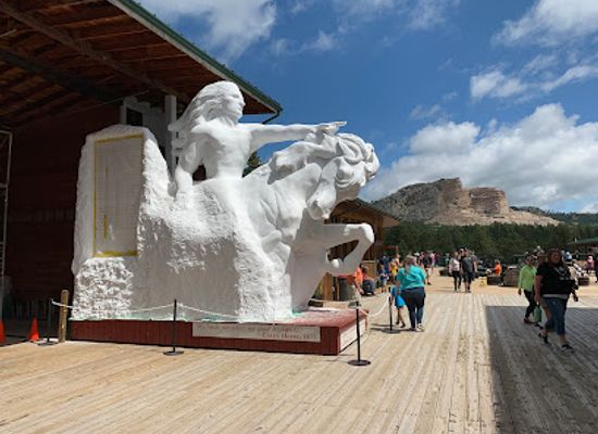 south-dakota/west-river/landmark/crazy-horse-memorial