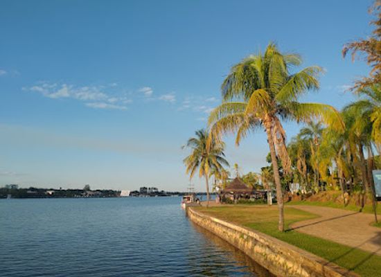 brazil/planalto-meridional/landmark/pontao-do-lago-sul