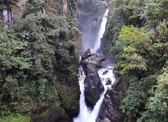 ecuador/central-sierra/landmark/el-pailon-del-diablo