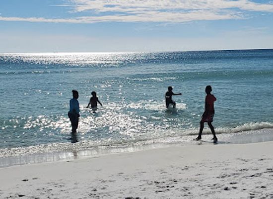 florida/destin-beach/landmark/henderson-beach