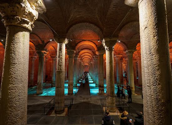 turkiye/phrygia/landmark/basilica-cistern