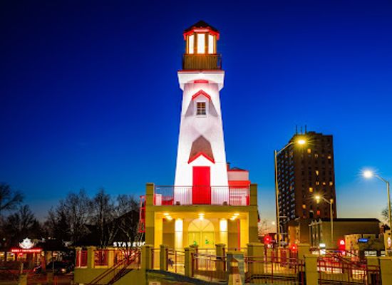canada/greater-toronto-area/landmark/port-credit-lighthouse