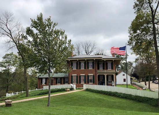 illinois/quad-cities/landmark/u-s-grant-home-state-historic-site