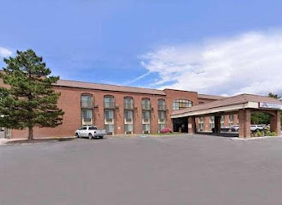 utah/vernal/landmark/quality-inn-vernal-near-dinosaur-national-monument