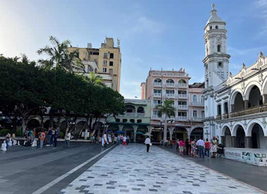 mexico/veracruz/landmark/los-portales-de-veracruz