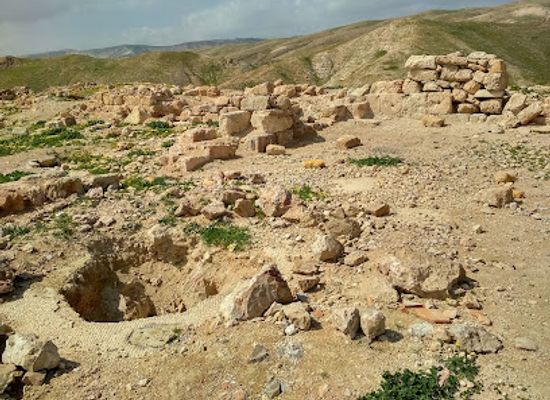 israel/judean-desert/landmark/horkanya