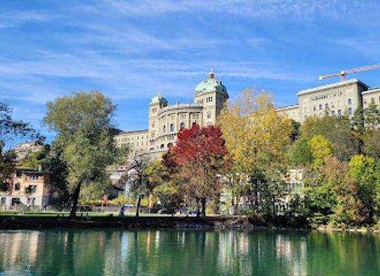 switzerland/bern/kirchenfeld-schosshalde/landmark/aussichtspunkt-bundeshaus