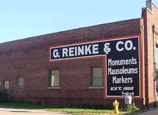 wisconsin/oshkosh/landmark/g-reinke-company-monuments