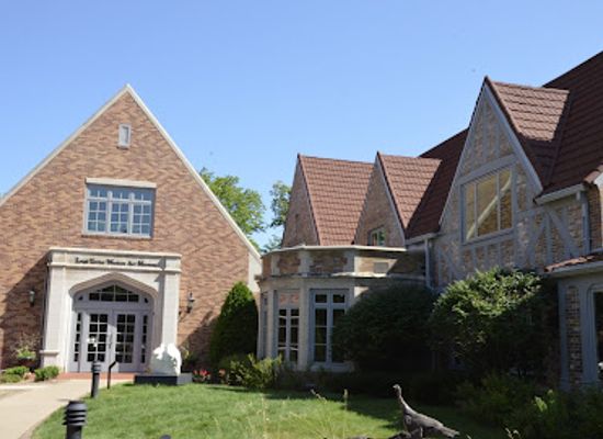 wisconsin/northwoods/landmark/leigh-yawkey-woodson-art-museum