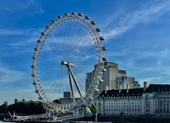 united-kingdom/london/westminster/attraction/the-queen-s-walk