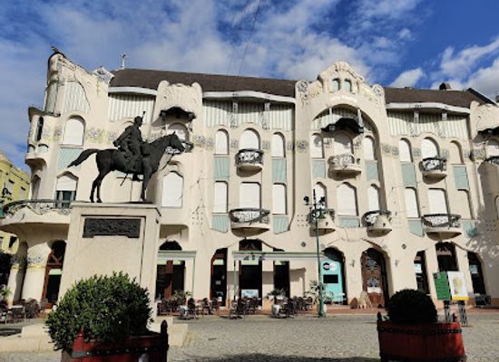 hungary/szeged-csanad/landmark/reok-palace