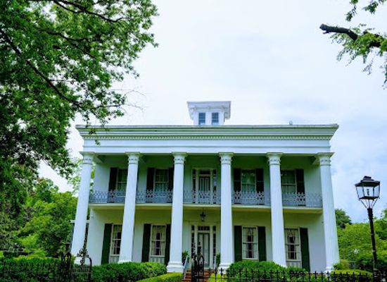 alabama/upland-south/landmark/sturdivant-hall-museum