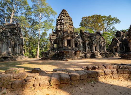 cambodia/oddar-meanchey/landmark/thommanon-temple