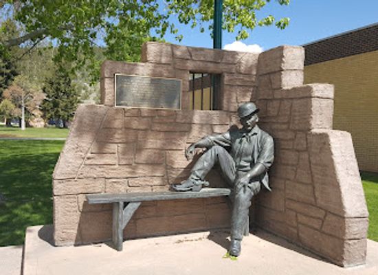 wyoming/crook-county/landmark/crook-county-museum-1875-art-gallery