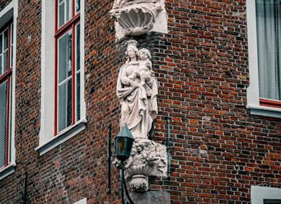 belgium/nieuwpoort/landmark/mariabeeld
