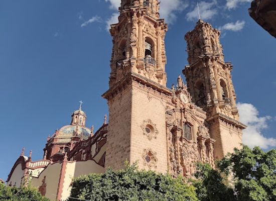 mexico/taxco/landmark/pozas-azules-de-atzala