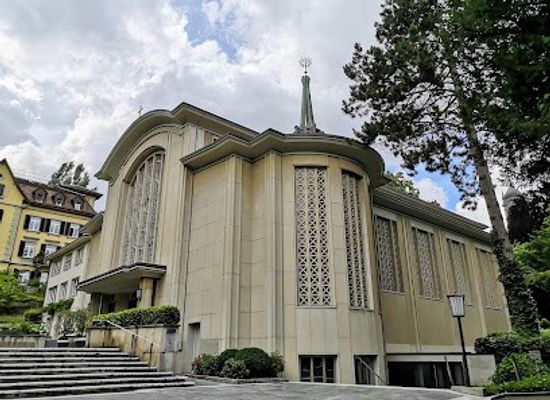 switzerland/zurich/landmark/katholische-kirche-dreikonigen