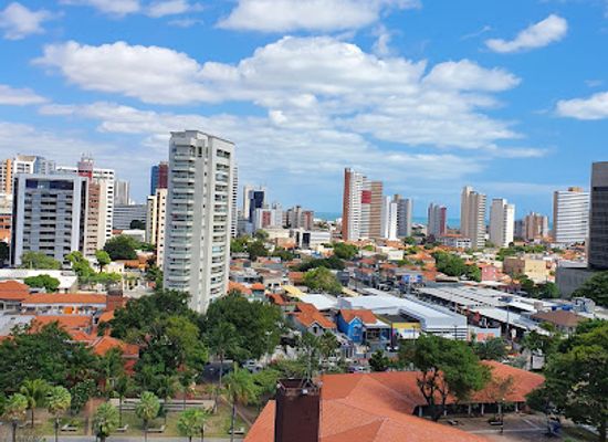 brazil/fortaleza/meireles/landmark/praca-luiza-tavora