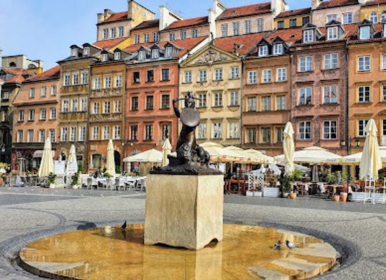 poland/warsaw/srodmiescie/landmark/centro-historico