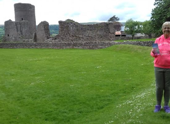 united-kingdom/brecon-beacons-national-park/landmark/llys-a-chastell-tre-twr-tretower-court-and-castle
