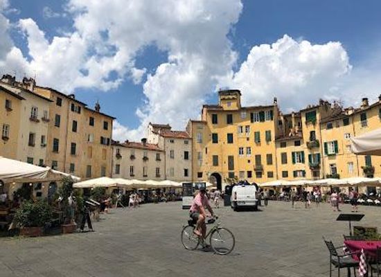 italy/pisa/landmark/lucca