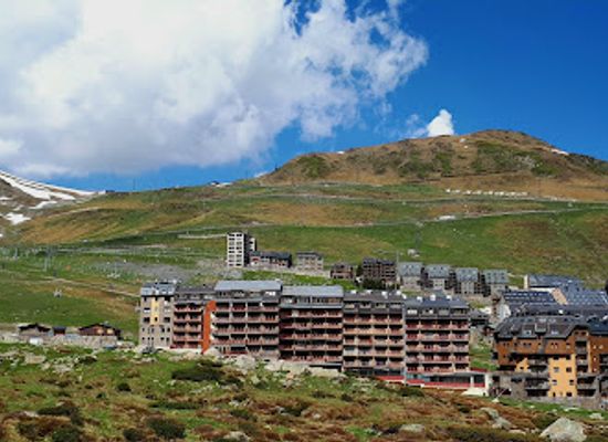 andorra/pas-de-la-casa/landmark/oficina-de-turisme-del-pas-de-la-casa
