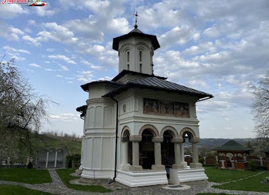 romania/gorj/landmark/logresti-hermitage