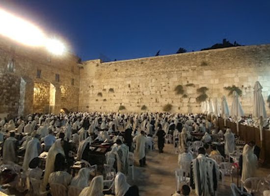 israel/judea/landmark/western-wall