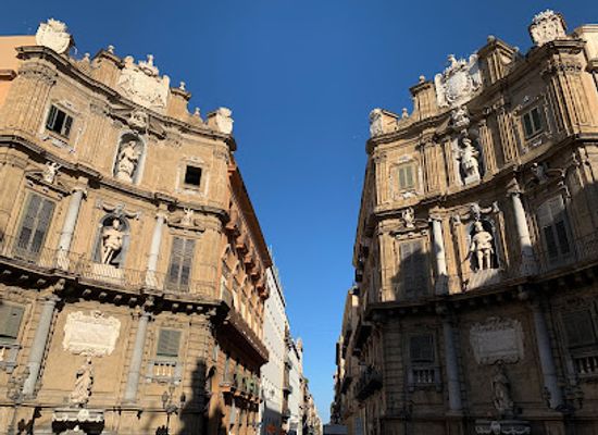 italy/palermo/kalsa/landmark/quattro-canti