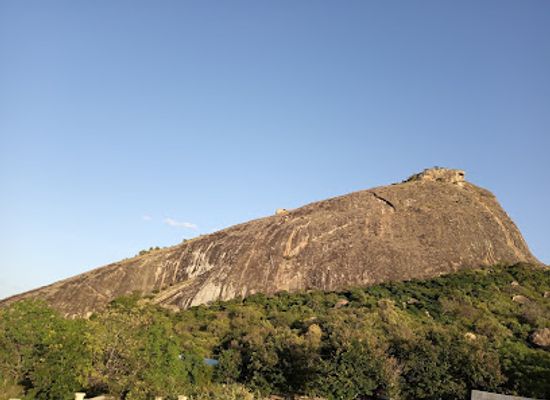 kenya/kitui-plains/landmark/gai-rock