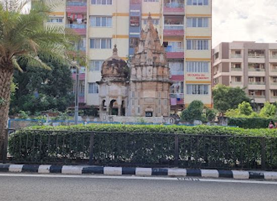 india/visakhapatnam/landmark/kurupam-tomb