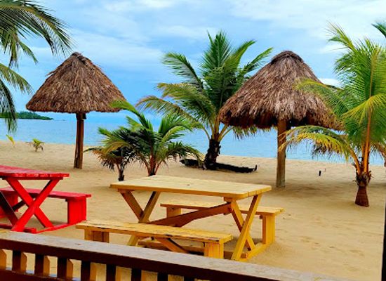 belize/placencia/landmark/cozy-corner-hotel-restaurant