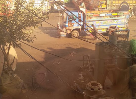 pakistan/quetta/landmark/faiz-allah-and-rahmat-allah-wheel-dealer