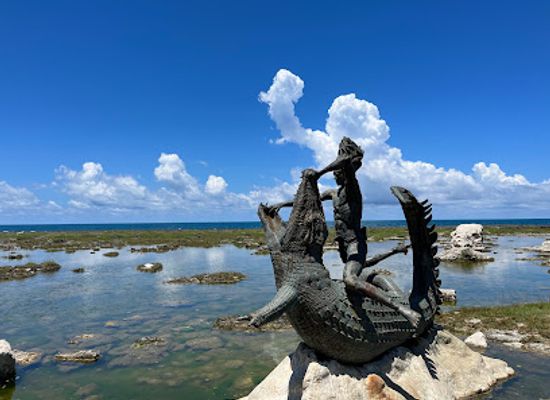 philippines/ilocos-norte/landmark/kapurpurawan-rock-formation