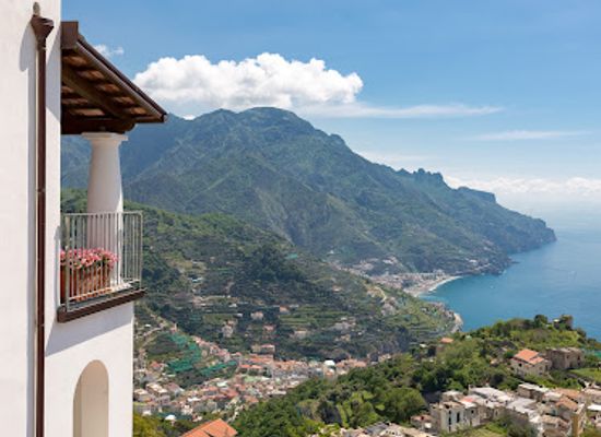 italy/ravello/landmark/villa-piedimonte
