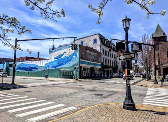connecticut/southeastern-connecticut/landmark/festivity-downtown-new-london-historic-district