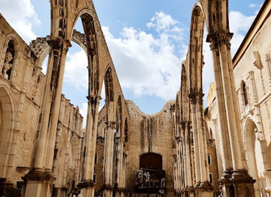 portugal/lisbon/baixa/landmark/carmo-convent